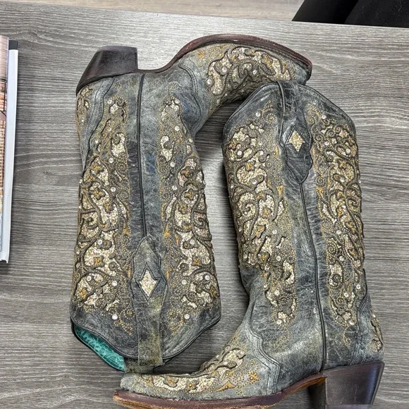 Embellished Black and Gold Heeled Boots - Picture 2 of 4